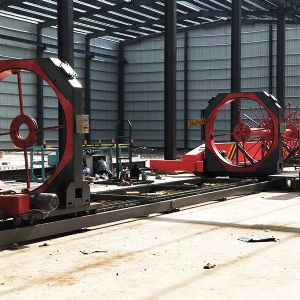 数控钢筋笼滚焊机